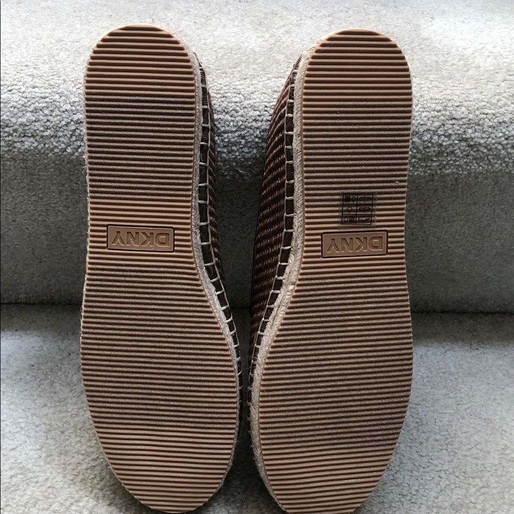 DKNY bronze woven espadrilles, size 9, NWT